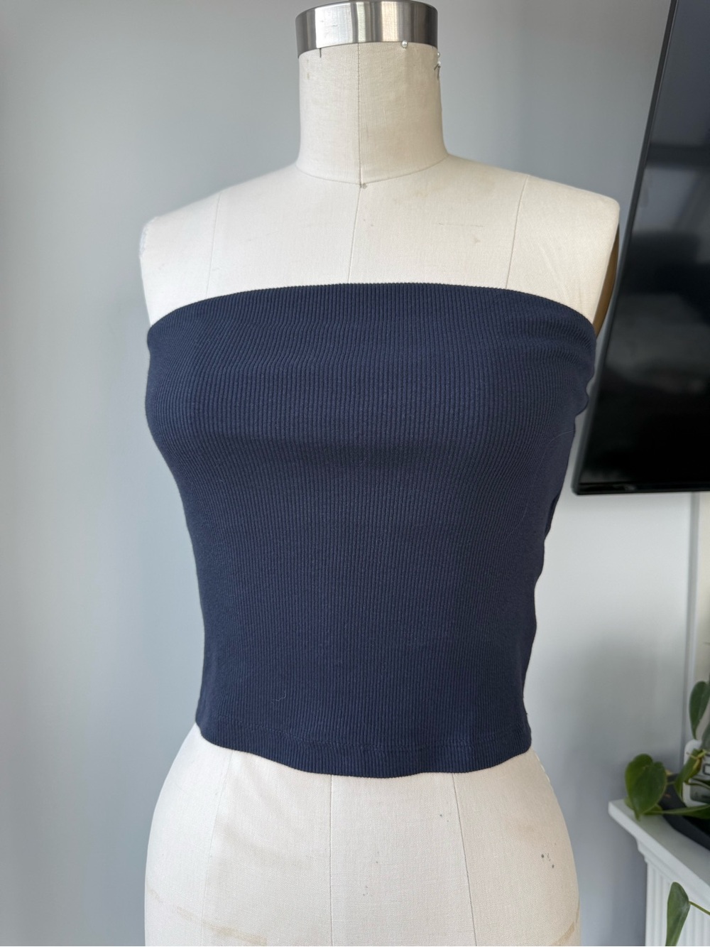 H&M Navy Strapless Ribbed Crop Tube Top